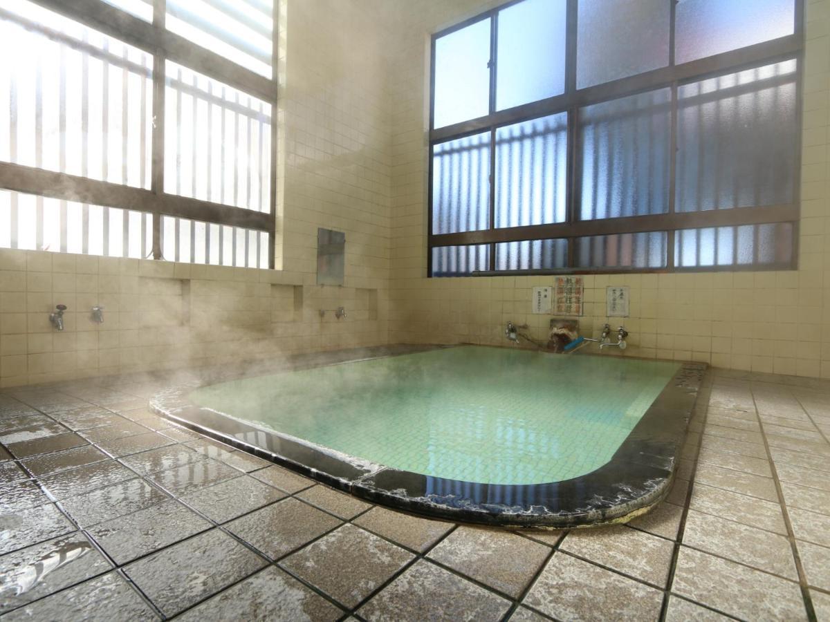 Hotel Kawatatsu à Nozawaonsen Extérieur photo