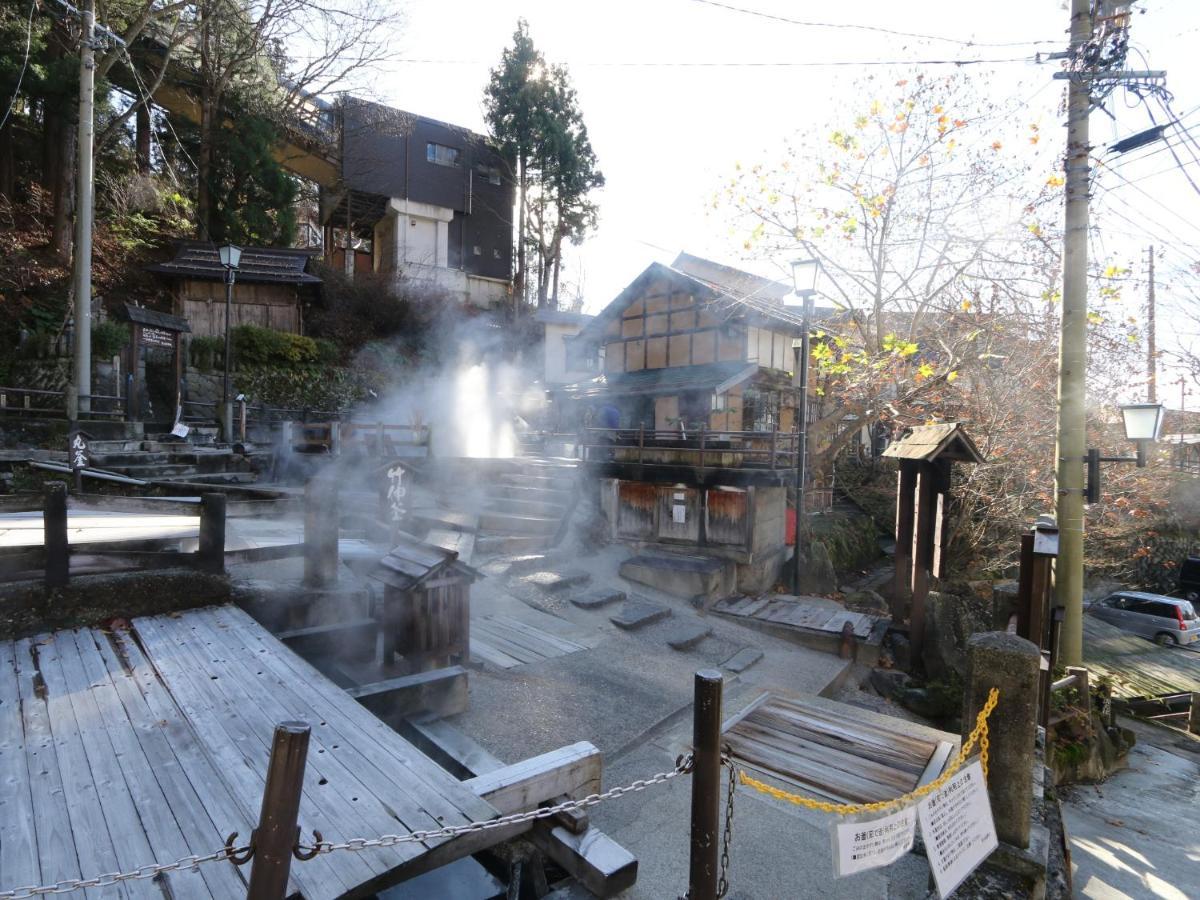 Hotel Kawatatsu à Nozawaonsen Extérieur photo