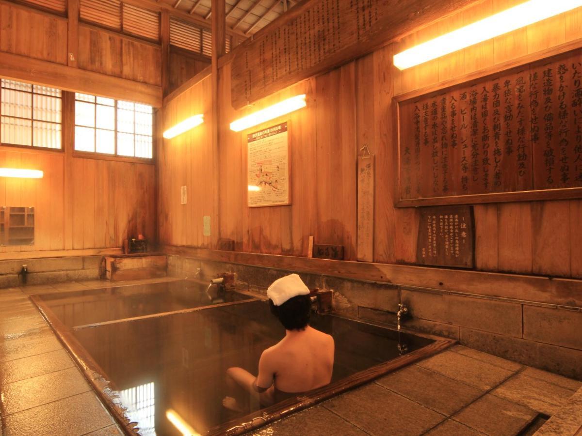 Hotel Kawatatsu à Nozawaonsen Extérieur photo